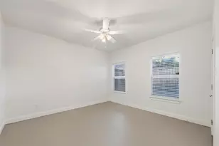 4915 Alcott St, Dallas, TX 75206 - Photo 16