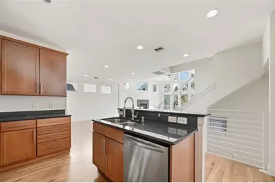 4915 Alcott Street, Dallas, TX 75206 - Photo 10