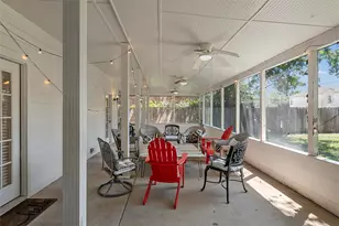 1915 S 7th St, Waco, TX 76706 - Photo 32