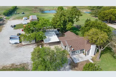501 Fm 1306, Gainesville, TX 76240 - Photo 38