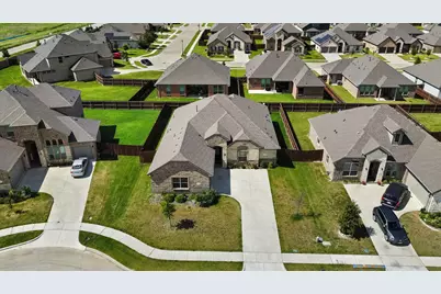 3724 Twin Pines Drive, Grand Prairie, TX 76065 - Photo 6