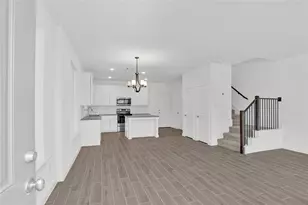 312 Oakbend Dr, Lewisville, TX 75067 - Photo 4