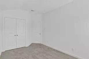 312 Oakbend Dr, Lewisville, TX 75067 - Photo 26