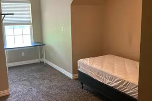 514 E Brockett St, Sherman, TX 75090 - Photo 8