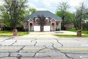 514 E Brockett St, Sherman, TX 75090 - Photo 2