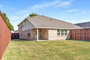 2905 Meadow Bluff Dr, Wylie, TX 75098 - Photo 32