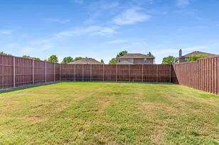 2905 Meadow Bluff Dr, Wylie, TX 75098 - Photo 36