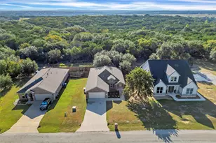 7202 Mistletoe Trail, Granbury, TX 76048 - Photo 32