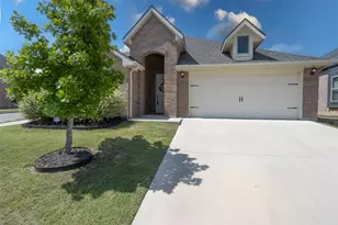 11880 Carlin Dr, Fort Worth, TX 76108 - Photo 2