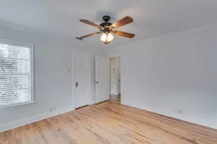 1033 E Elm St, Hillsboro, TX 76645 - Photo 24