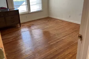 829 Yale St, River Oaks, TX 76114 - Photo 4