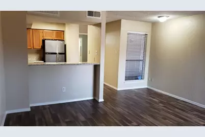 9811 Walnut Street #108, Dallas, TX 75243 - Photo 6