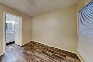 9811 Walnut St, Dallas, TX 75243 - Photo 12