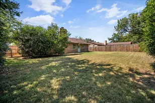 2700 Shady Grove Dr, Bedford, TX 76021 - Photo 24