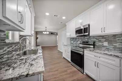 2700 Shady Grove Drive, Bedford, TX 76021 - Photo 6