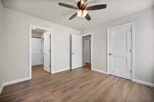 2700 Shady Grove Dr, Bedford, TX 76021 - Photo 18