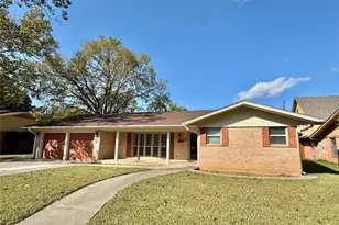 1905 Bridle Ln, Gainesville, TX 76240 - Photo 1