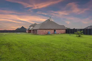 2412 W Alamosa Dr, Terrell, TX 75160 - Photo 4