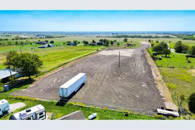 3326 W Lois Road, Sanger, TX 76266 - Photo 12