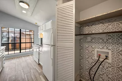 621 Stonehenge Drive, Grand Prairie, TX 75052 - Photo 28