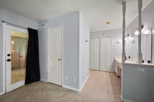 621 Stonehenge Dr, Grand Prairie, TX 75052 - Photo 8