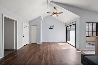 621 Stonehenge Drive, Grand Prairie, TX 75052 - Photo 34