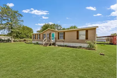 107 Hidden View Court, Springtown, TX 76082 - Photo 2