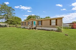 107 Hidden View Ct, Springtown, TX 76082 - Photo 2