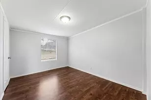 107 Hidden View Ct, Springtown, TX 76082 - Photo 18