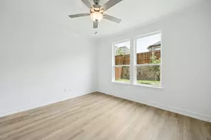 736 Brozgold Ave, Midlothian, TX 76065 - Photo 6