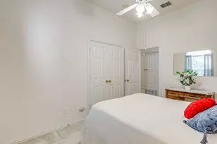 2742 Lakeside Dr, Burleson, TX 76028 - Photo 30