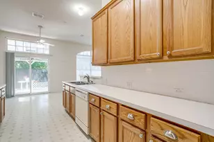 2742 Lakeside Dr, Burleson, TX 76028 - Photo 22