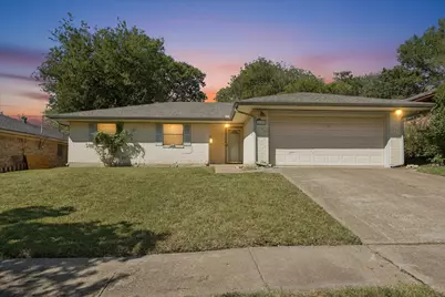 1113 2nd Street, Grand Prairie, TX 75051 - Photo 2