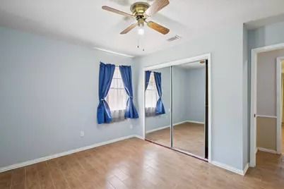 1113 2nd Street, Grand Prairie, TX 75051 - Photo 22