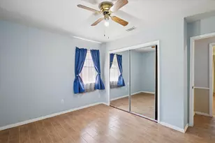 1113 2nd St, Grand Prairie, TX 75051 - Photo 22