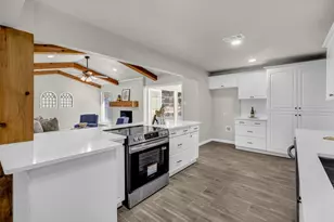 11001 Oak Grove Rd S, Burleson, TX 76028 - Photo 16