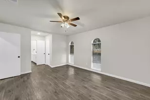 11001 Oak Grove Rd S, Burleson, TX 76028 - Photo 24