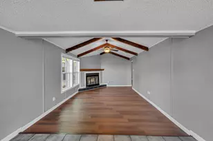 5421 Buchanan St, Sansom Park, TX 76114 - Photo 6