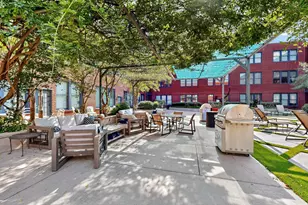 2502 Live Oak St, Dallas, TX 75204 - Photo 20