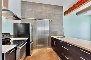 2502 Live Oak St, Dallas, TX 75204 - Photo 6