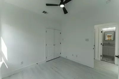 212 Beckham Street W, Sulphur Springs, TX 75482 - Photo 14