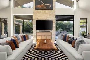 8225 Ashbriar Ln, Fort Worth, TX 76126 - Photo 12