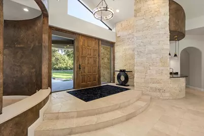 8225 Ashbriar Lane, Fort Worth, TX 76126 - Photo 8