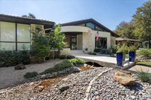 8225 Ashbriar Ln, Fort Worth, TX 76126 - Photo 6