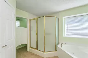 9410 Chimneywood Dr, Rowlett, TX 75089 - Photo 18