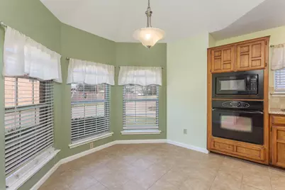 9410 Chimneywood Drive, Rowlett, TX 75089 - Photo 10