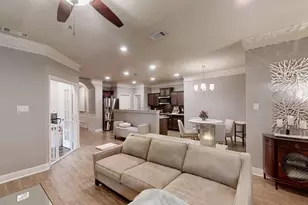 1902 Lea Crest Dr, Dallas, TX 75216 - Photo 6