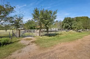 1136 Green Tree Acres Rd, Kemp, TX 75143 - Photo 8