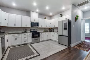 705 Lynnfield Dr, Arlington, TX 76014 - Photo 10