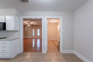 1011 John Reagan St, Benbrook, TX 76126 - Photo 16